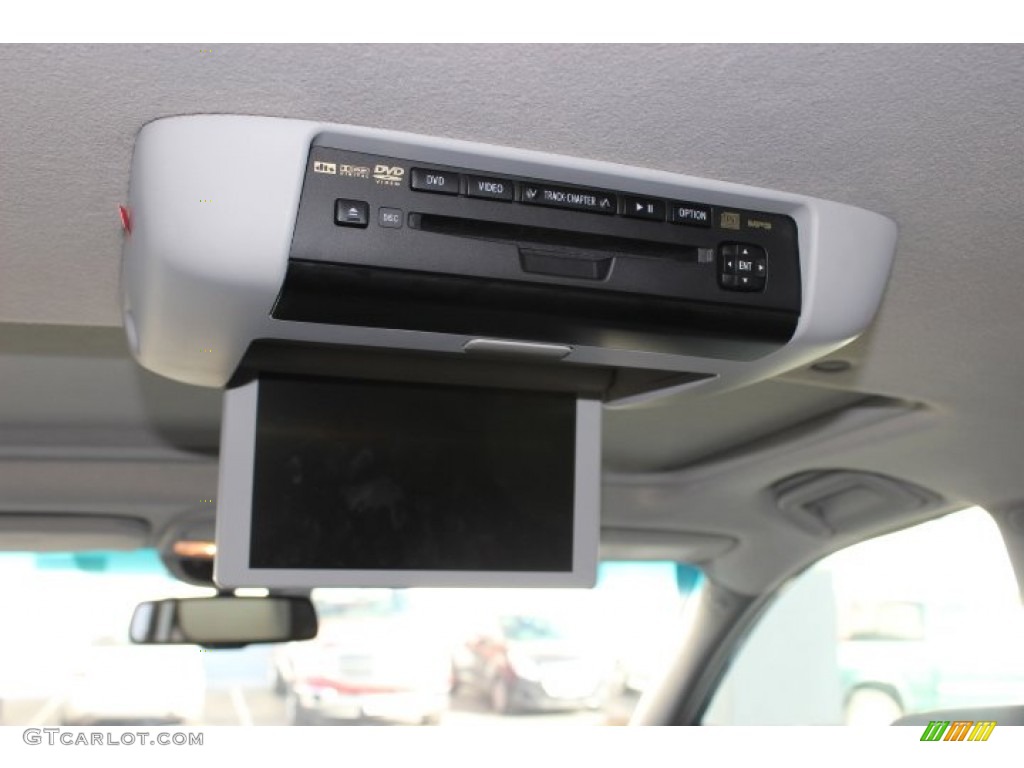 2008 Toyota Sienna XLE AWD Entertainment System Photos