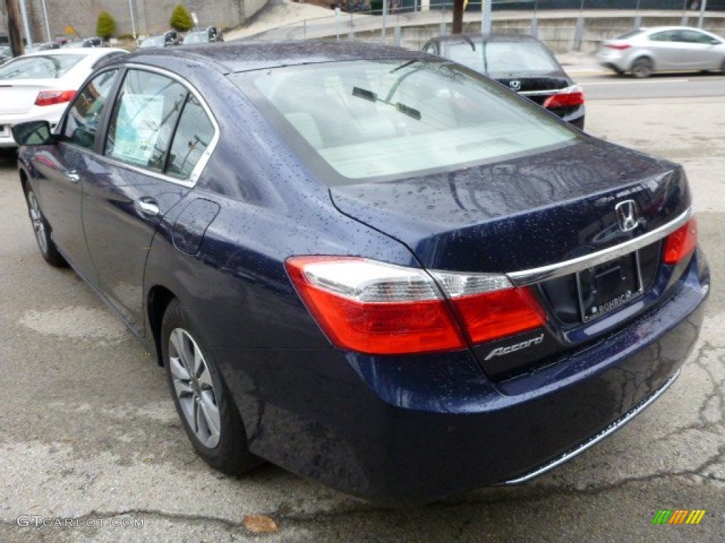 2014 Accord LX Sedan - Obsidian Blue Pearl / Gray photo #3