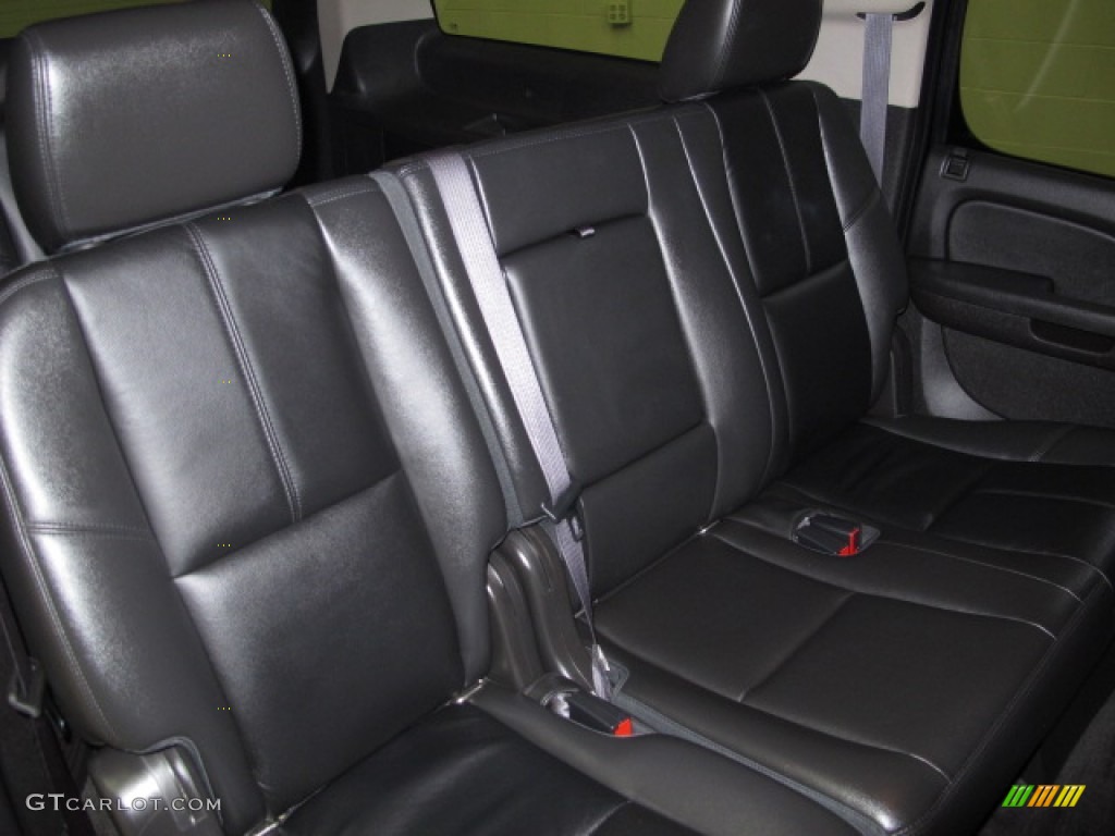 2012 Suburban LT 4x4 - Black / Ebony photo #21