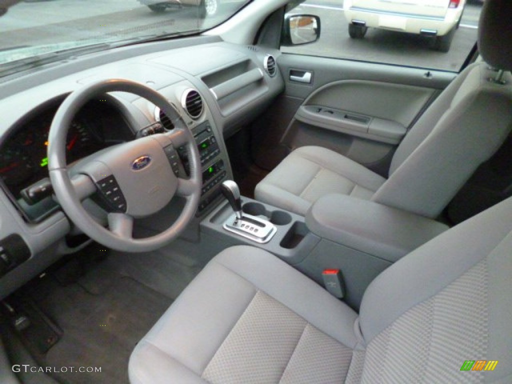 2005 Freestyle SEL AWD - Black / Shale photo #17