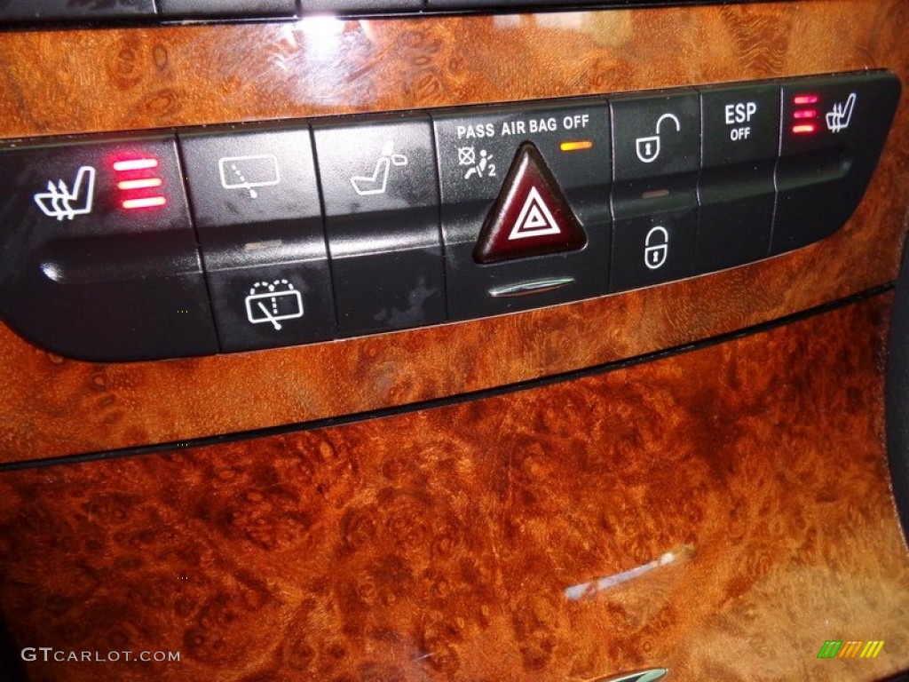 2005 Mercedes-Benz E 500 4Matic Wagon Controls Photo #89152785