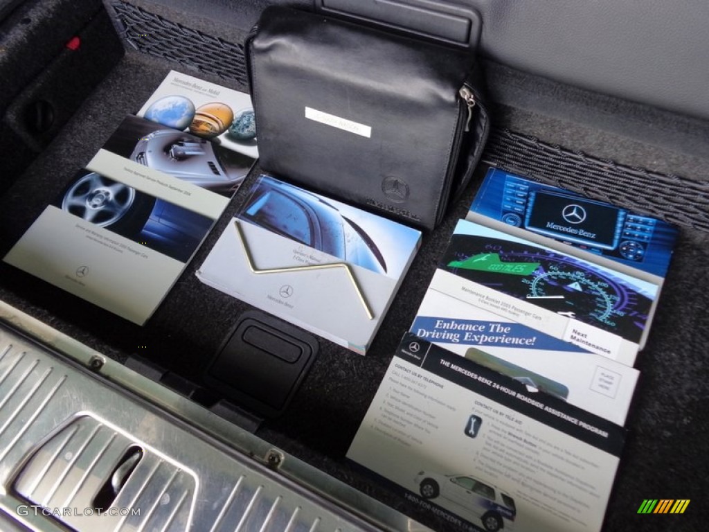 2005 Mercedes-Benz E 500 4Matic Wagon Books/Manuals Photos