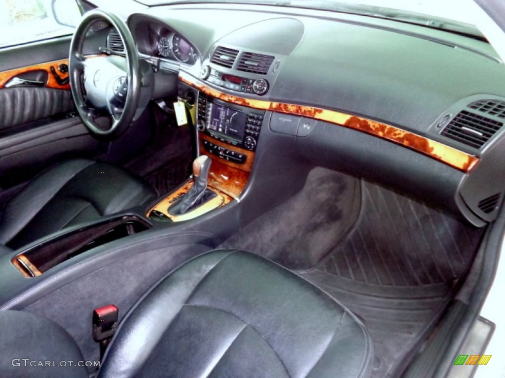 Charcoal Interior 2005 Mercedes-Benz E 500 4Matic Wagon Photo #89153106