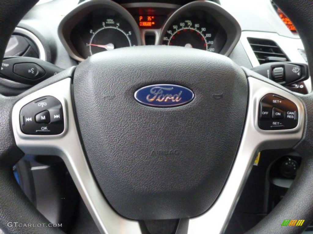 2011 Fiesta SE Hatchback - Blue Flame Metallic / Charcoal Black/Blue Cloth photo #21