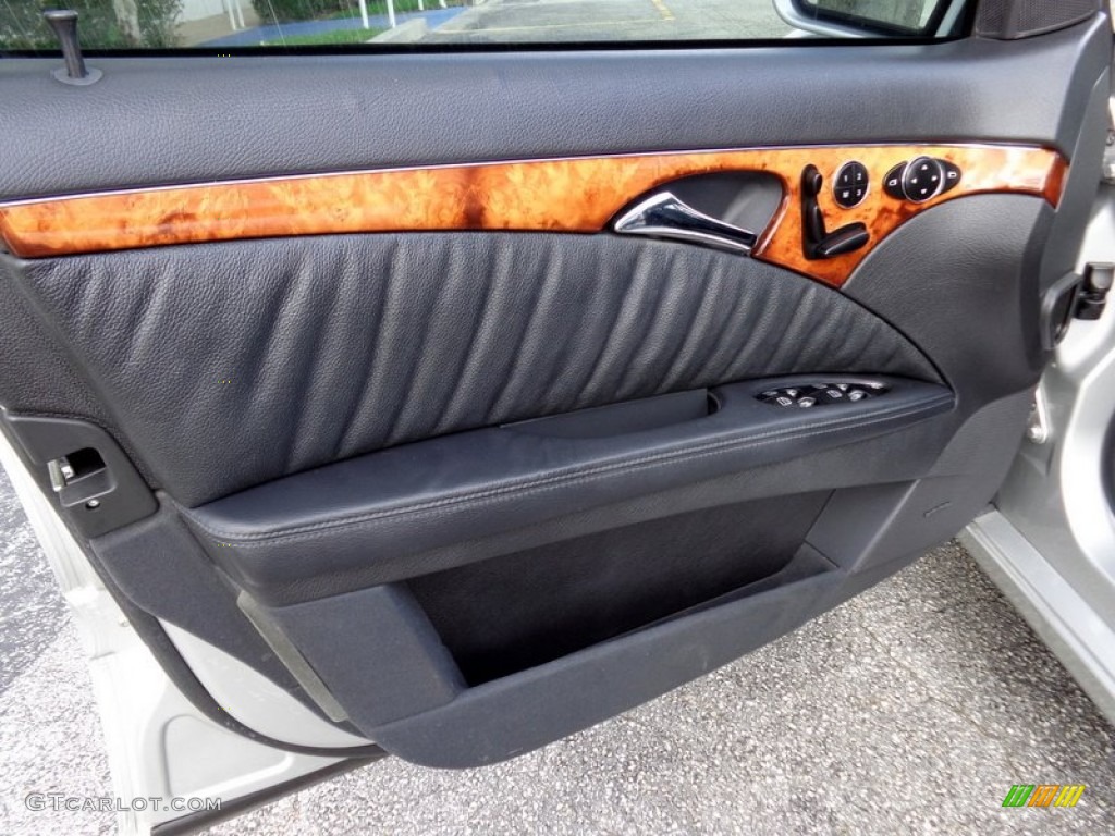 2005 Mercedes-Benz E 500 4Matic Wagon Charcoal Door Panel Photo #89153463