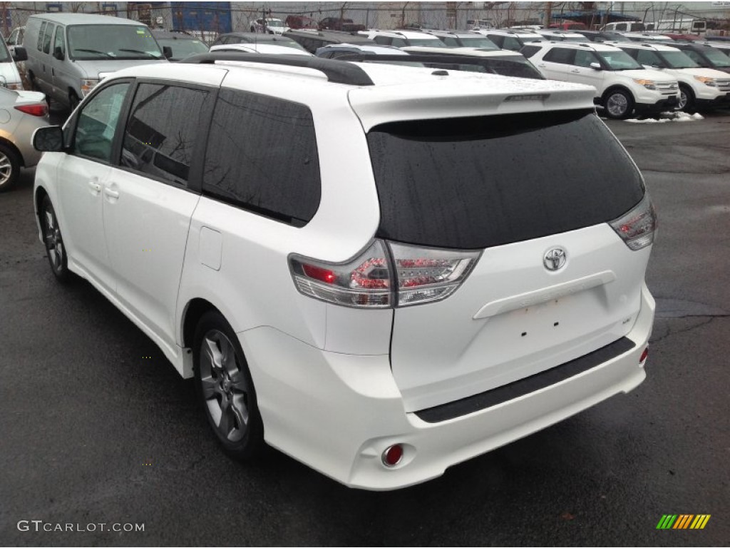 Blizzard White Pearl 2011 Toyota Sienna SE Exterior Photo #89154579