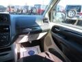 Bright Silver Metallic - Grand Caravan Mainstreet Photo No. 20