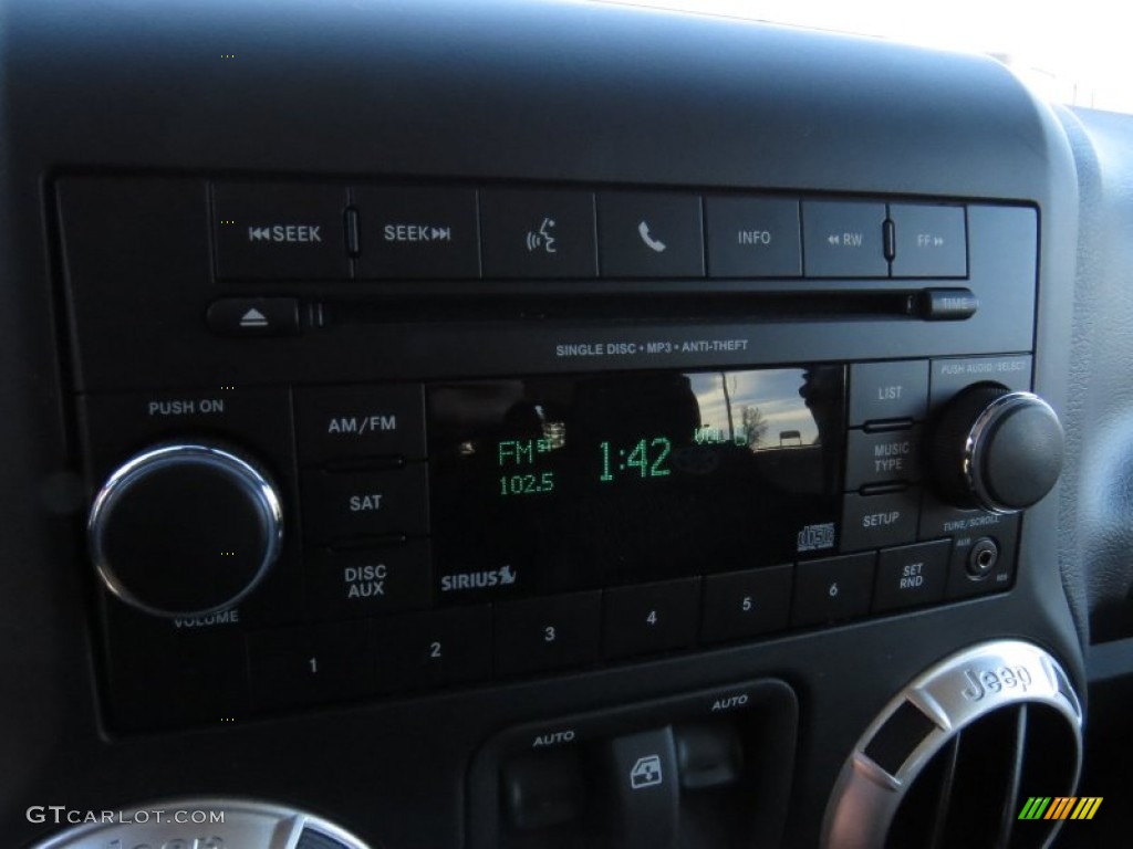 2012 Wrangler Sport 4x4 - True Blue Pearl / Black photo #22