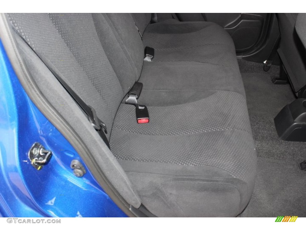 2011 Versa 1.8 S Hatchback - Metallic Blue / Charcoal photo #30