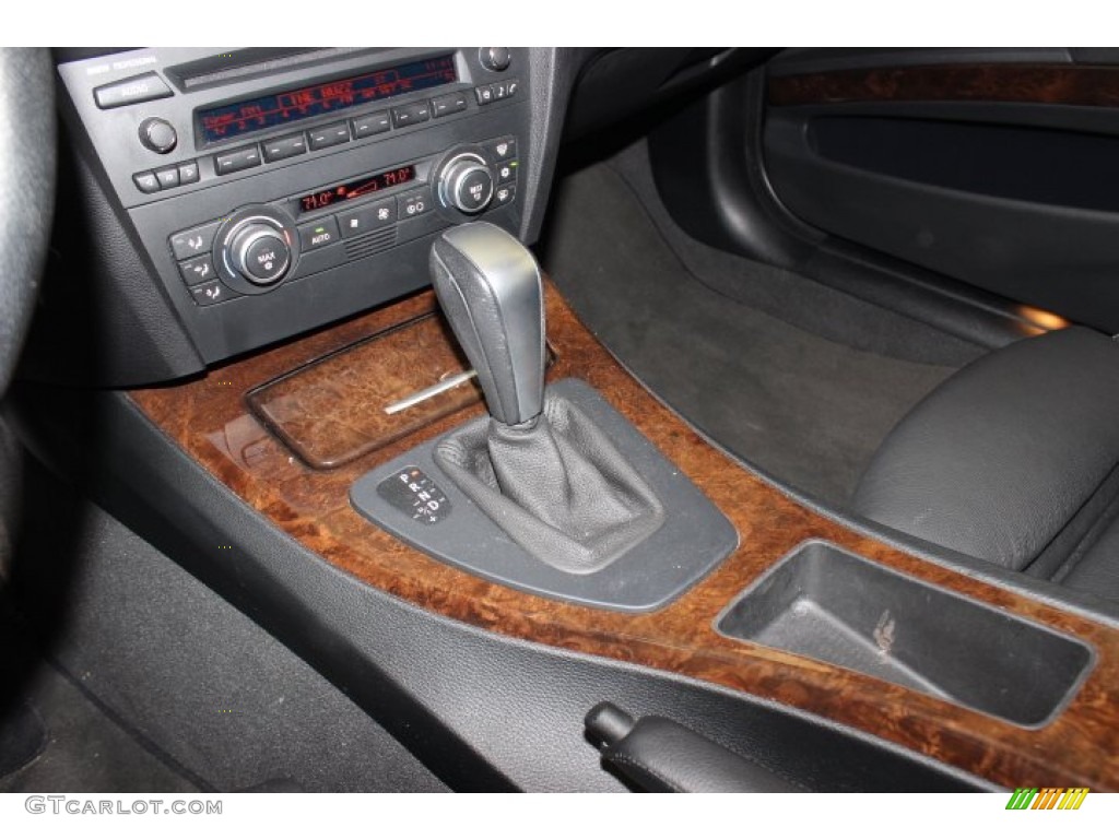 2009 3 Series 335i Sedan - Black Sapphire Metallic / Black photo #17