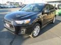 Labrador Black Pearl - Outlander Sport ES Photo No. 3