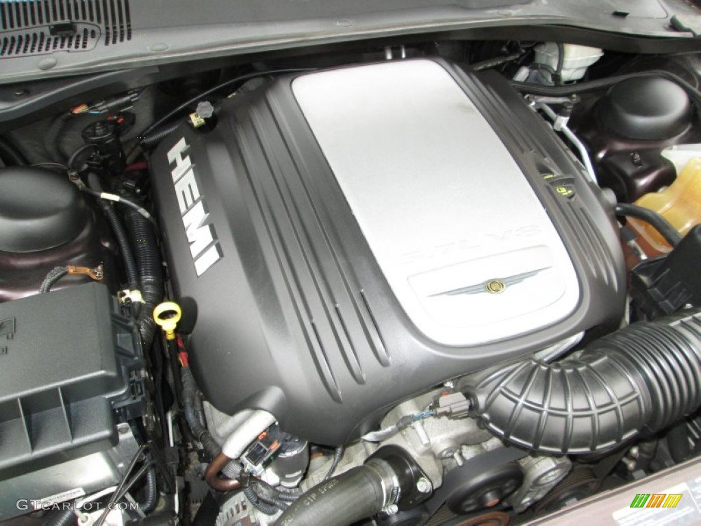 2005 Chrysler 300 C HEMI 5.7 Liter HEMI OHV 16-Valve MDS V8 Engine Photo #89168956
