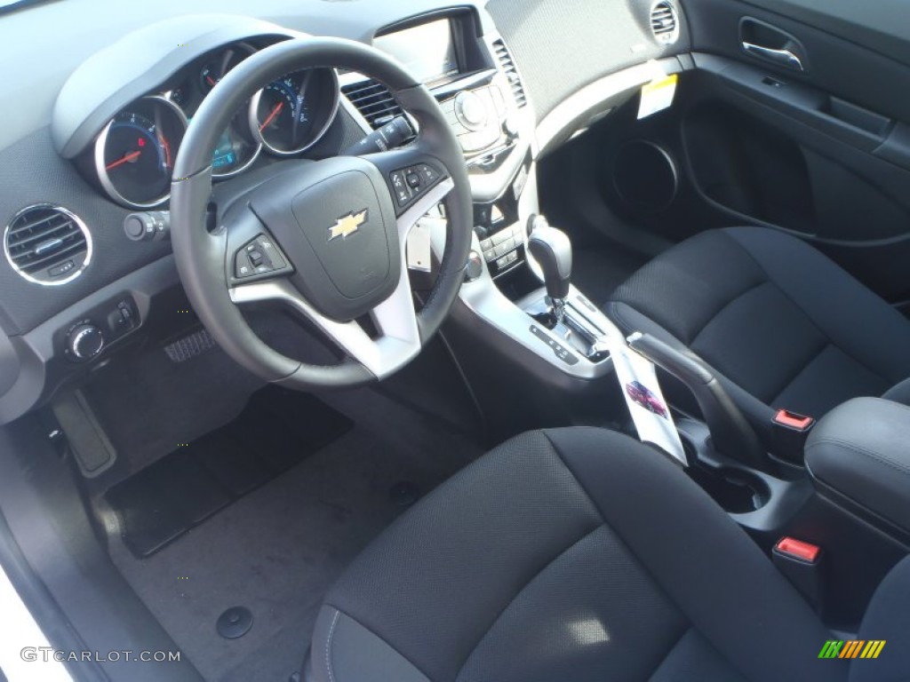 2013 Cruze LT - Summit White / Jet Black photo #10