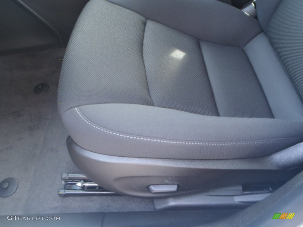 2013 Cruze LT - Summit White / Jet Black photo #12
