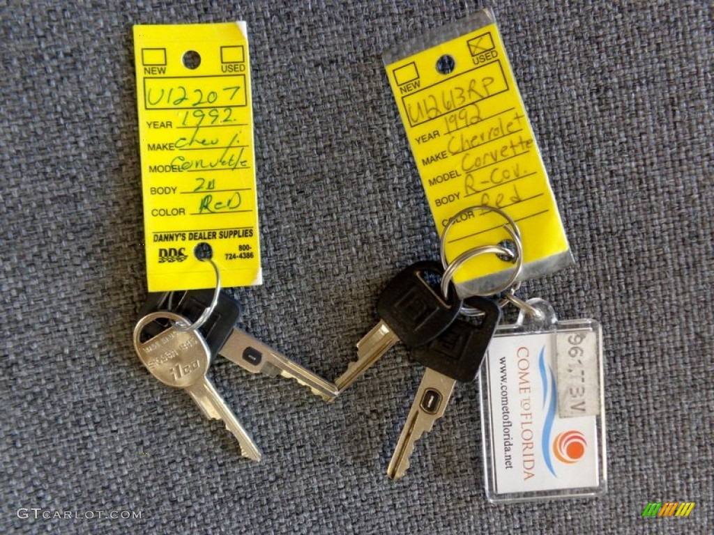 1992 Chevrolet Corvette Convertible Keys Photo #89171404