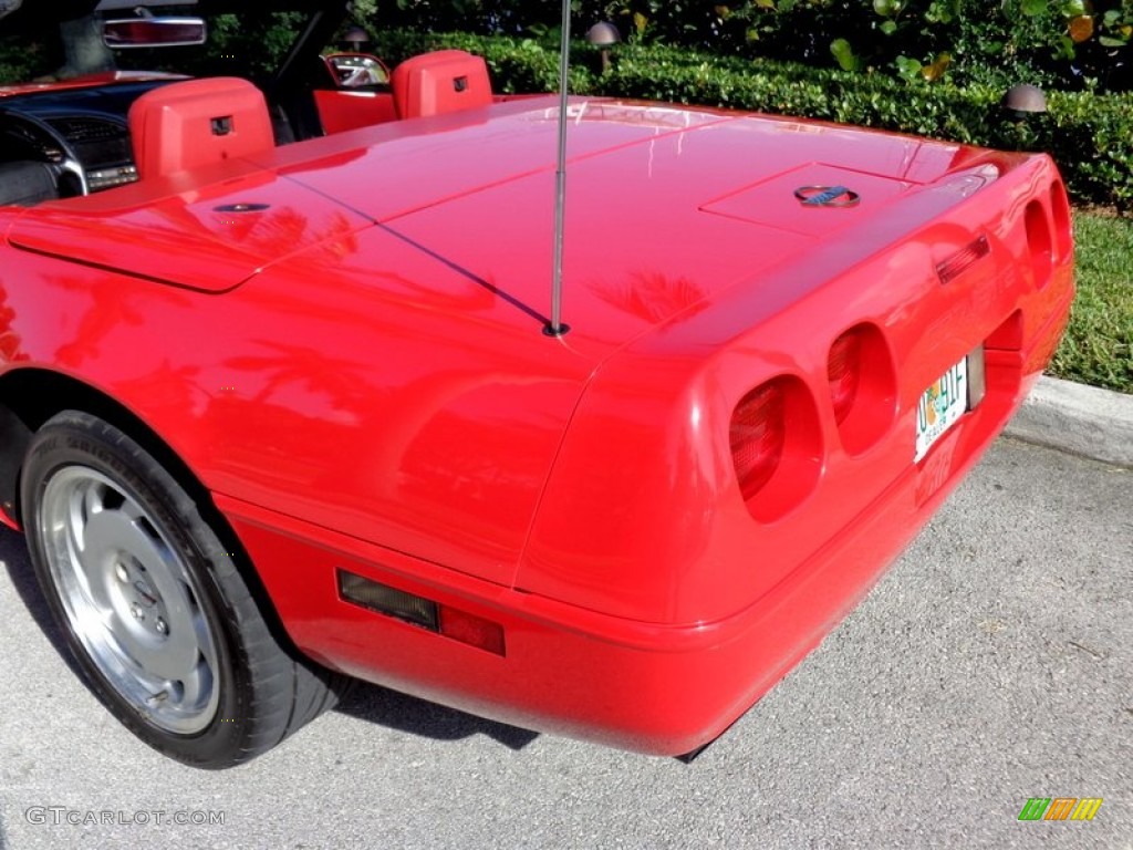 1992 Corvette Convertible - Bright Red / Red photo #26