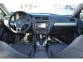 Reflex Silver Metallic - Jetta SE Sedan Photo No. 5