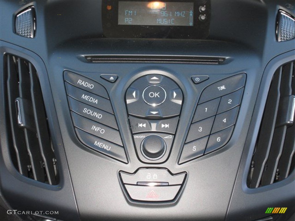 2014 Focus S Sedan - Sterling Gray / Charcoal Black photo #15