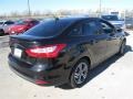 Tuxedo Black - Focus SE Sedan Photo No. 5