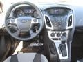 Tuxedo Black - Focus SE Sedan Photo No. 14