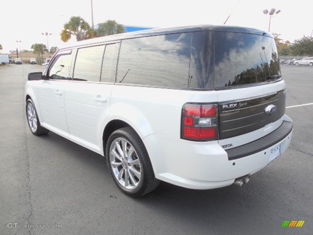 White Platinum Metallic Tri-Coat 2011 Ford Flex Titanium Exterior Photo #89176882