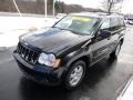 Black - Grand Cherokee Laredo 4x4 Photo No. 4