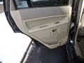 Black - Grand Cherokee Laredo 4x4 Photo No. 13