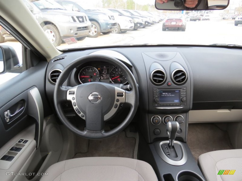 2011 Rogue SV - Silver Ice Metallic / Gray photo #13