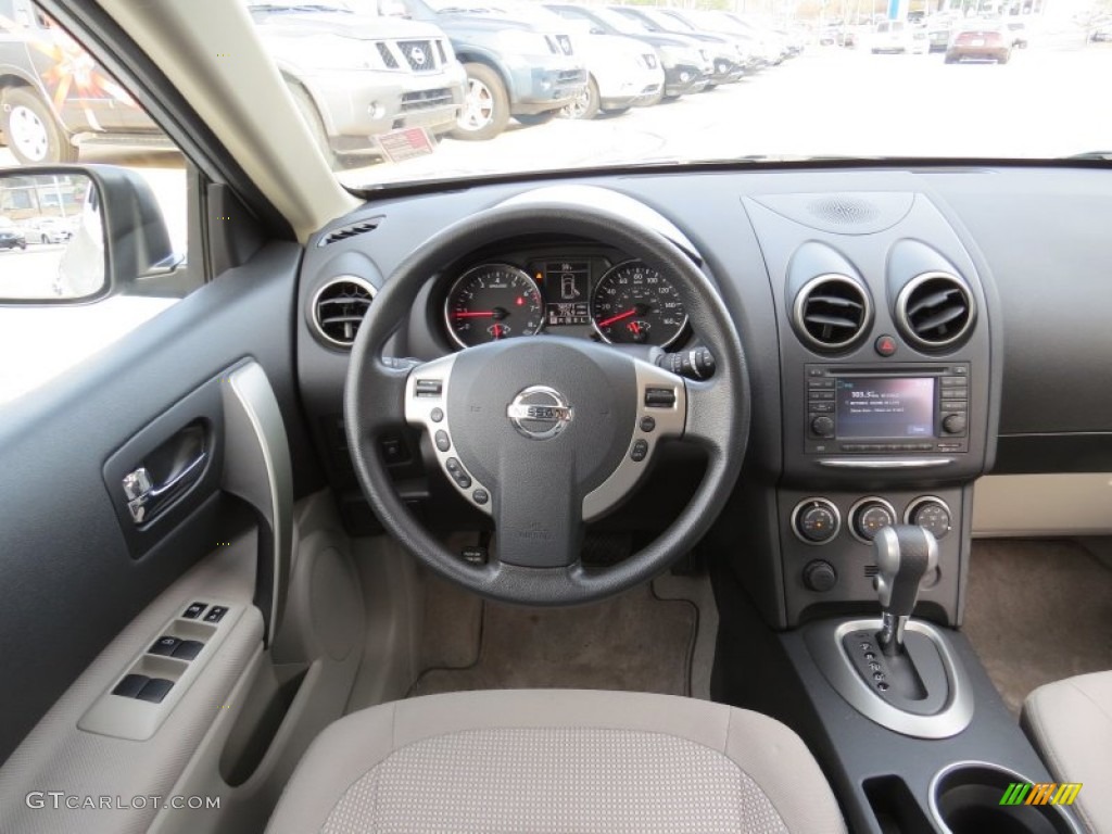 2011 Rogue SV - Silver Ice Metallic / Gray photo #22