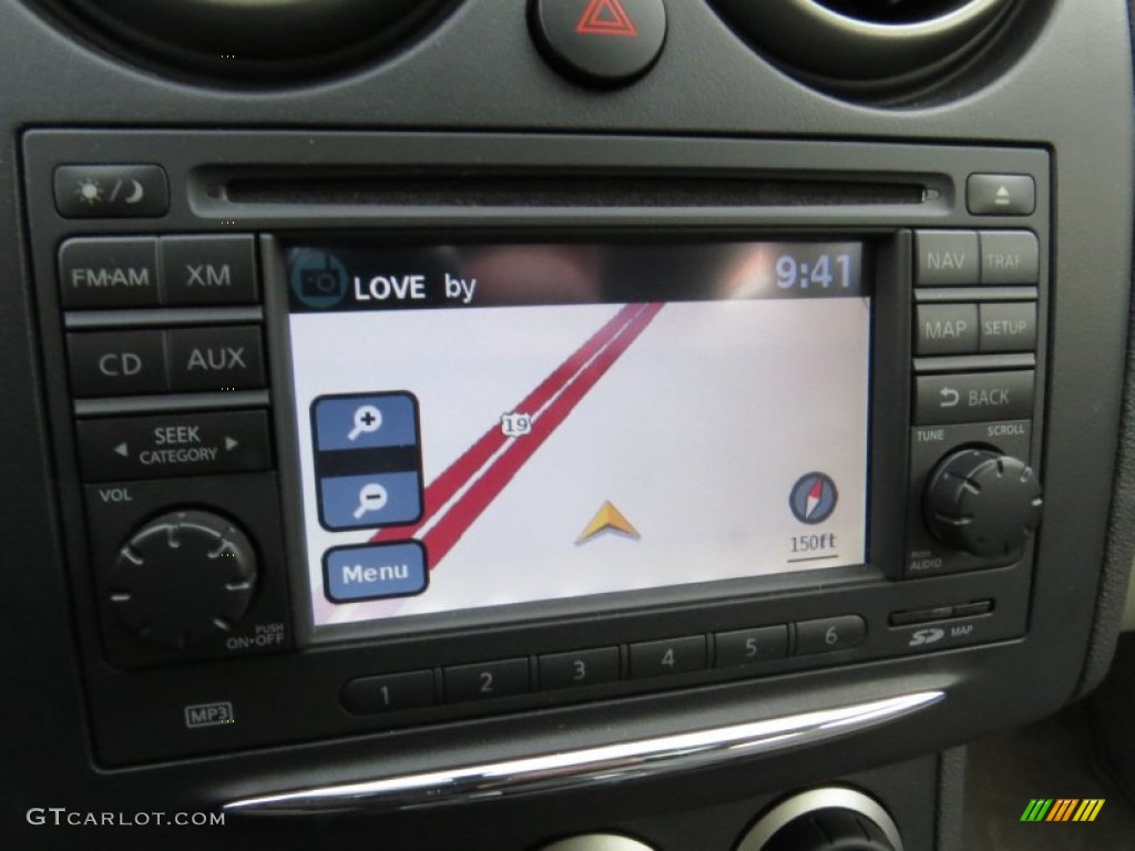 2011 Rogue SV - Silver Ice Metallic / Gray photo #25
