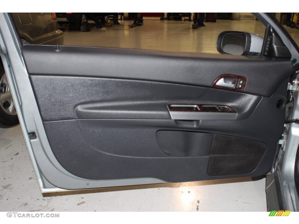 2008 C30 T5 Version 2.0 - Electric Silver Metallic / Off Black photo #8