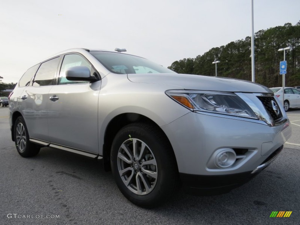 2014 Pathfinder S - Brilliant Silver / Charcoal photo #7