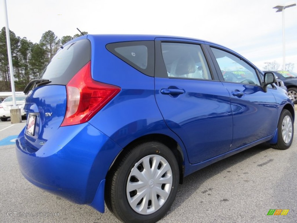 2014 Versa Note SV - Metallic Blue / Wheat Stone photo #5