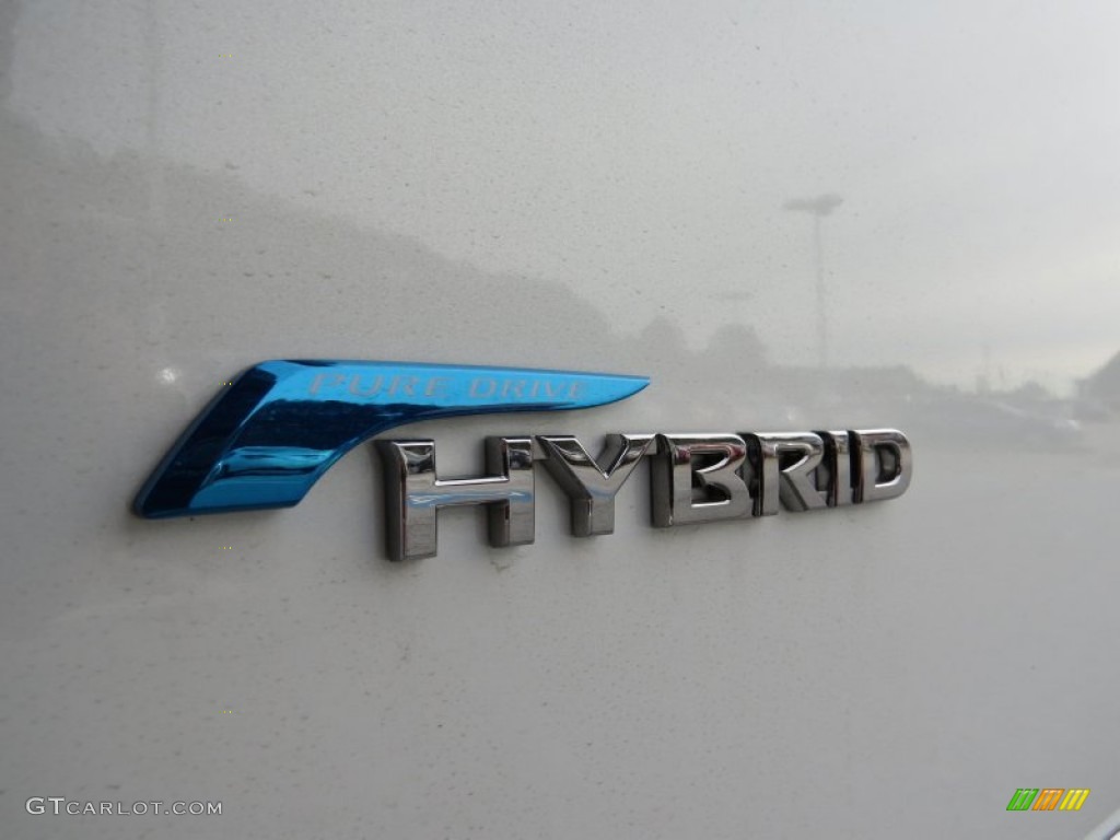 2014 Nissan Pathfinder Hybrid Platinum Marks and Logos Photo #89184058
