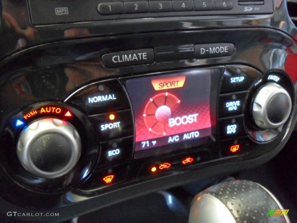 2011 Juke SL AWD - Metallic Bronze / Black/Red w/Silver Trim photo #17