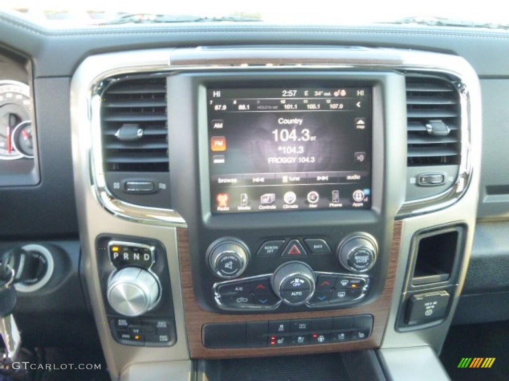 2014 1500 Laramie Crew Cab 4x4 - Flame Red / Black photo #16