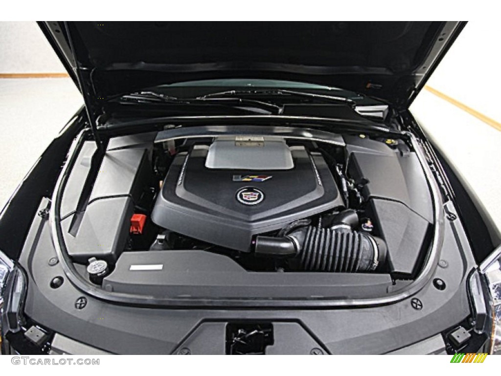 2011 Cadillac CTS -V Sedan Engine Photos