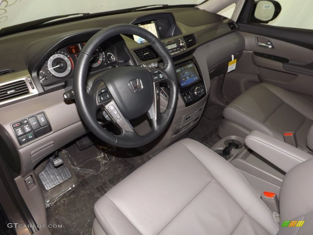 Truffle Interior 2014 Honda Odyssey Touring Photo #89191396