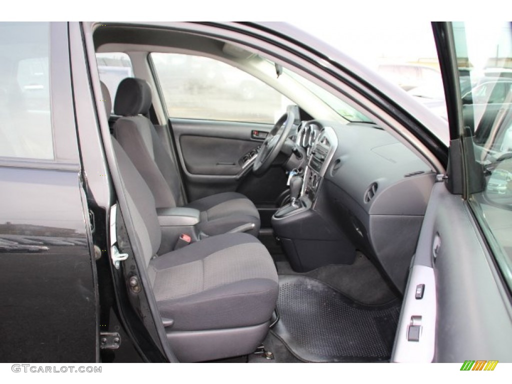 2006 Matrix AWD - Black Sand Pearl / Dark Gray photo #8