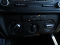 Black Uni - Jetta SE Sedan Photo No. 24