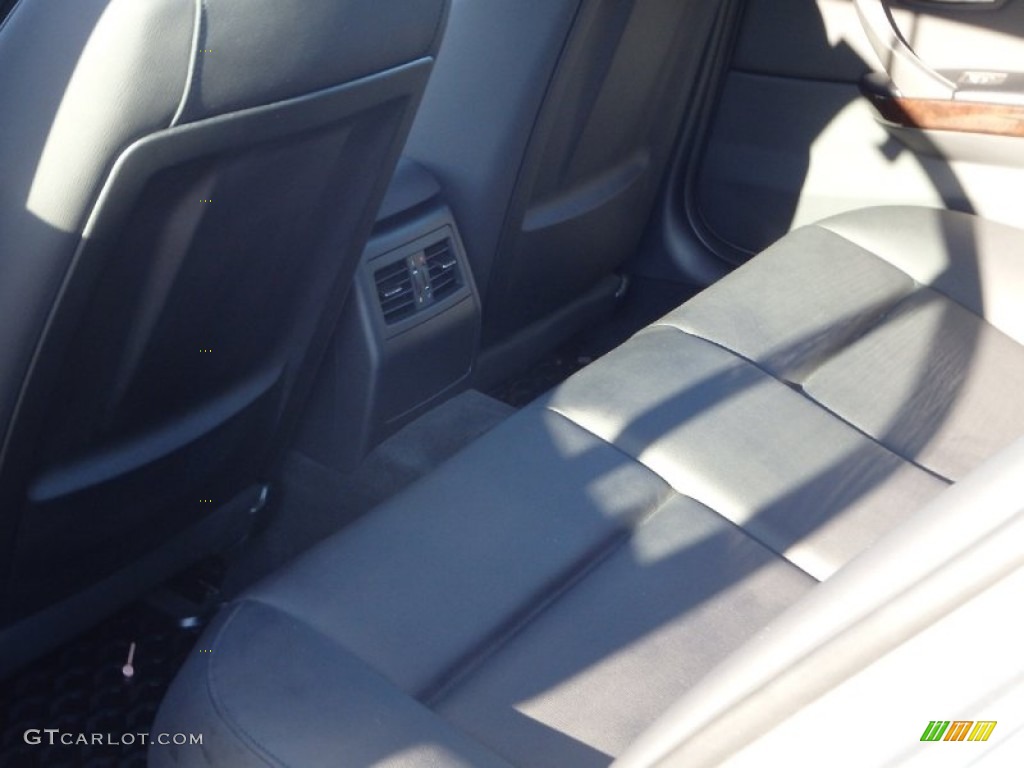 2011 3 Series 335i xDrive Sedan - Space Gray Metallic / Gray Dakota Leather photo #11