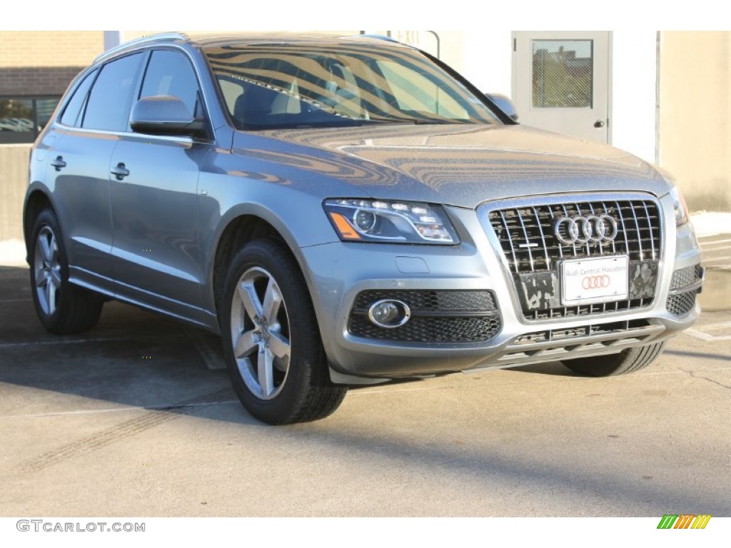 2011 Q5 3.2 quattro - Ice Silver Metallic / Light Gray photo #1