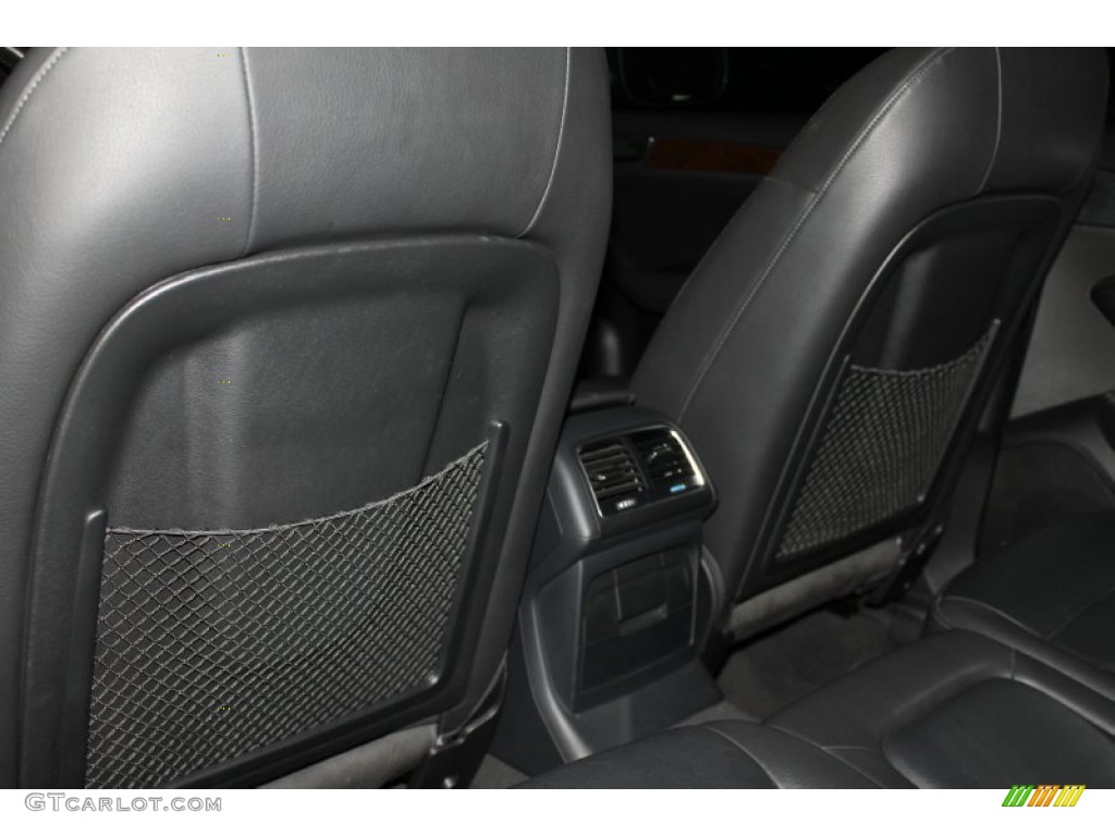 2011 Q5 3.2 quattro - Ice Silver Metallic / Light Gray photo #25