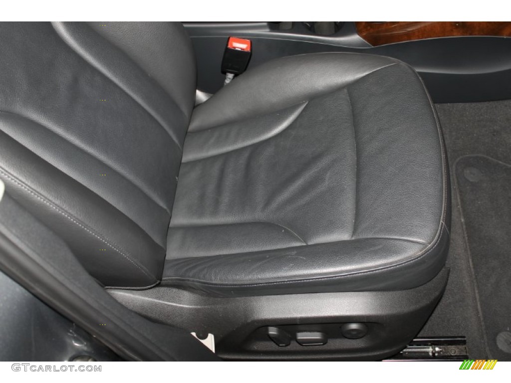 2011 Q5 3.2 quattro - Ice Silver Metallic / Light Gray photo #32