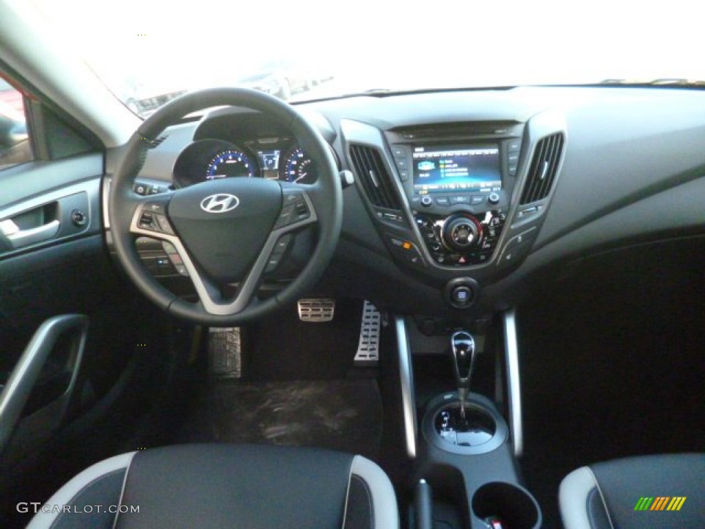 2014 Veloster Turbo - Vitamin C / Black photo #12
