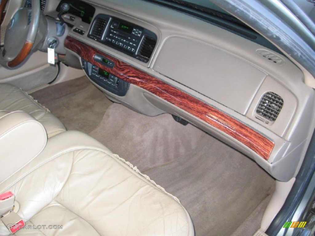 2002 Grand Marquis LS - Aspen Green Metallic / Medium Parchment photo #13