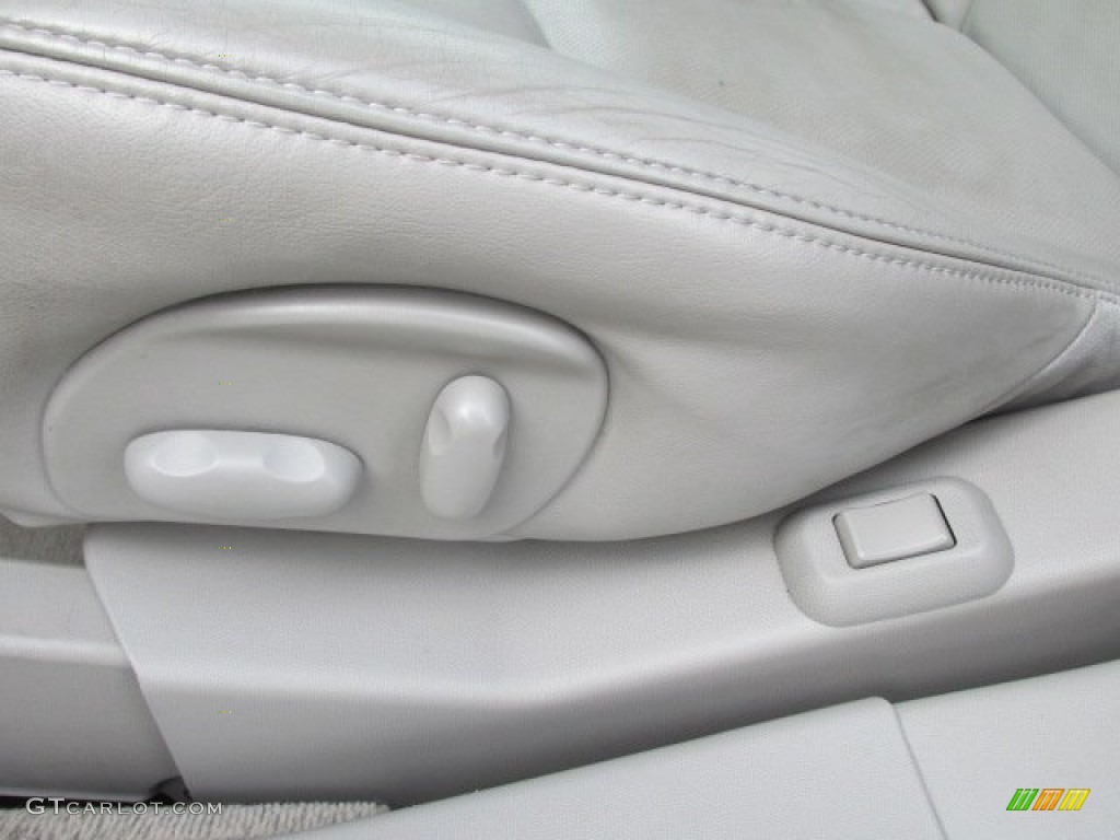 2009 Cadillac SRX 4 V8 AWD Controls Photo #89207848