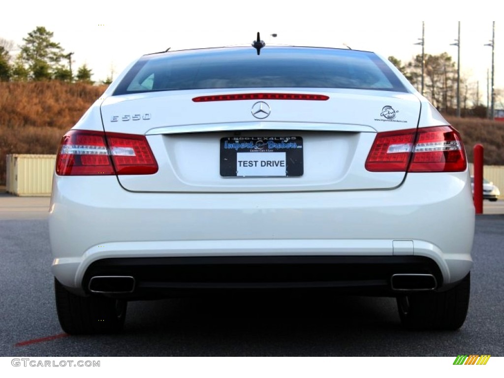2010 E 550 Coupe - Arctic White / Almond Beige photo #6