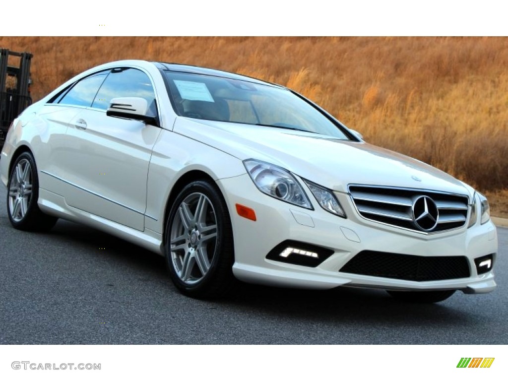 2010 E 550 Coupe - Arctic White / Almond Beige photo #10