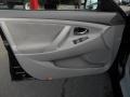 Black - Camry LE Photo No. 7